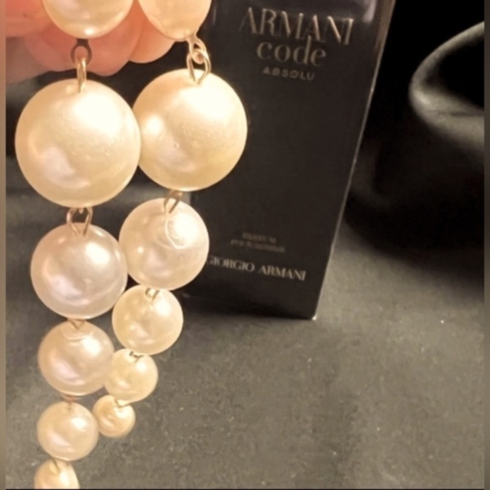 Zara Pearl Drop Statement Earrings dangle gold nwt off white
